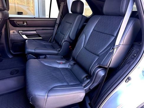 Certified 2025 Toyota Sequoia Platinum image 17