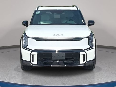 Used 2024 Kia EV9 GT-Line AWD/4WD image 2