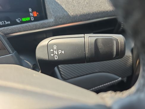 Used 2025 Ford Mustang Mach-E Premium AWD/4WD image 28
