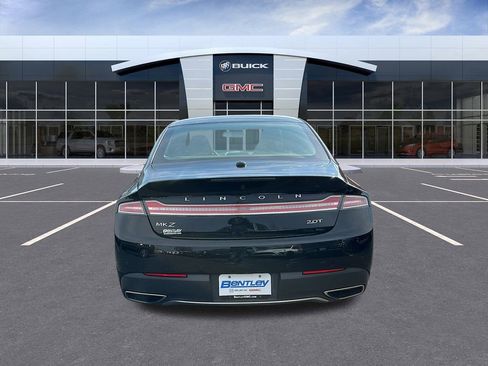 Used 2017 Lincoln MKZ Premiere image 4
