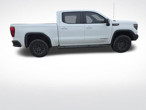 Used 2023 GMC Sierra 1500 AT4X image 7