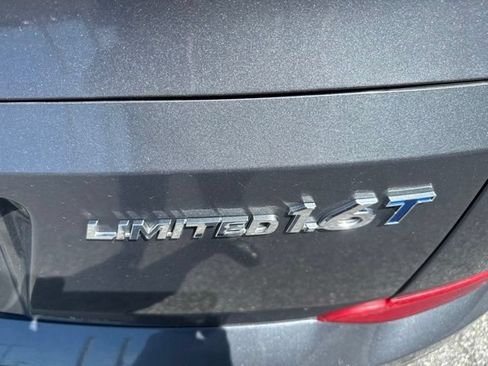 Used 2018 Hyundai Tucson Limited w/ Ultimate Package 02 FWD image 9