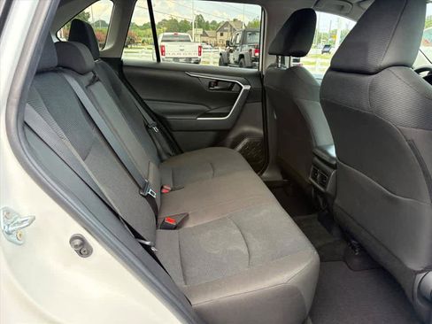 Used 2025 Toyota RAV4 LE FWD image 7