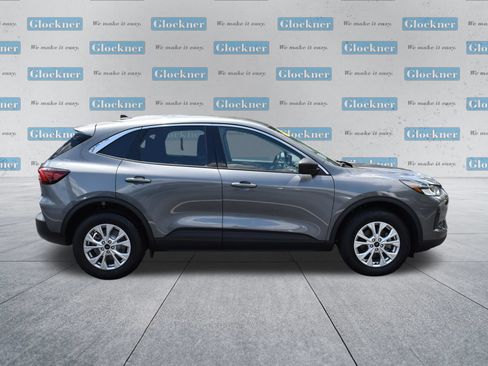 Used 2024 Ford Escape Active AWD/4WD image 4