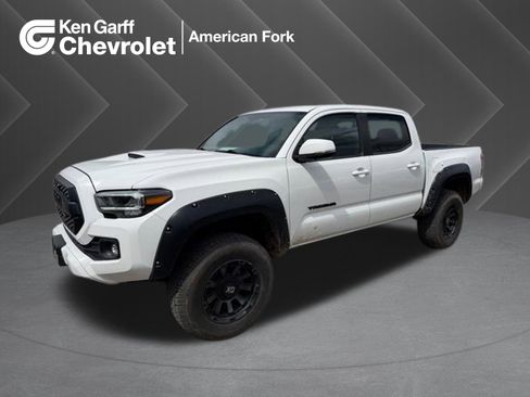 Used 2021 Toyota Tacoma TRD Sport w/ TRD Premium Sport Package image 1