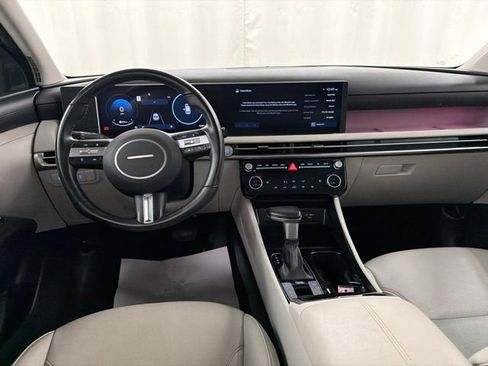 Used 2025 Hyundai Tucson SEL AWD/4WD image 22
