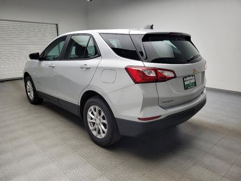 Used 2021 Chevrolet Equinox LS AWD/4WD image 5