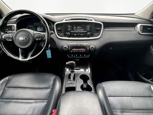 Used 2016 Kia Sorento EX image 16