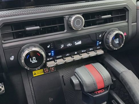 Used 2026 Toyota Tacoma TRD Pro AWD/4WD image 19
