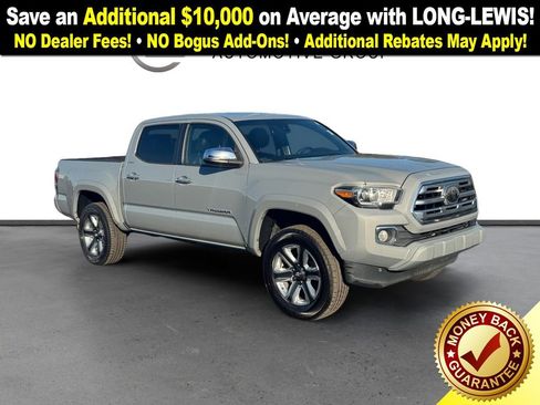 Used 2018 Toyota Tacoma Limited image 11