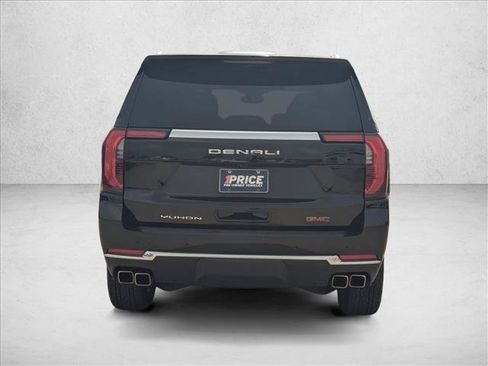 Used 2025 GMC Yukon Denali AWD/4WD image 5