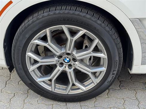 Used 2020 BMW X7 xDrive40i image 13