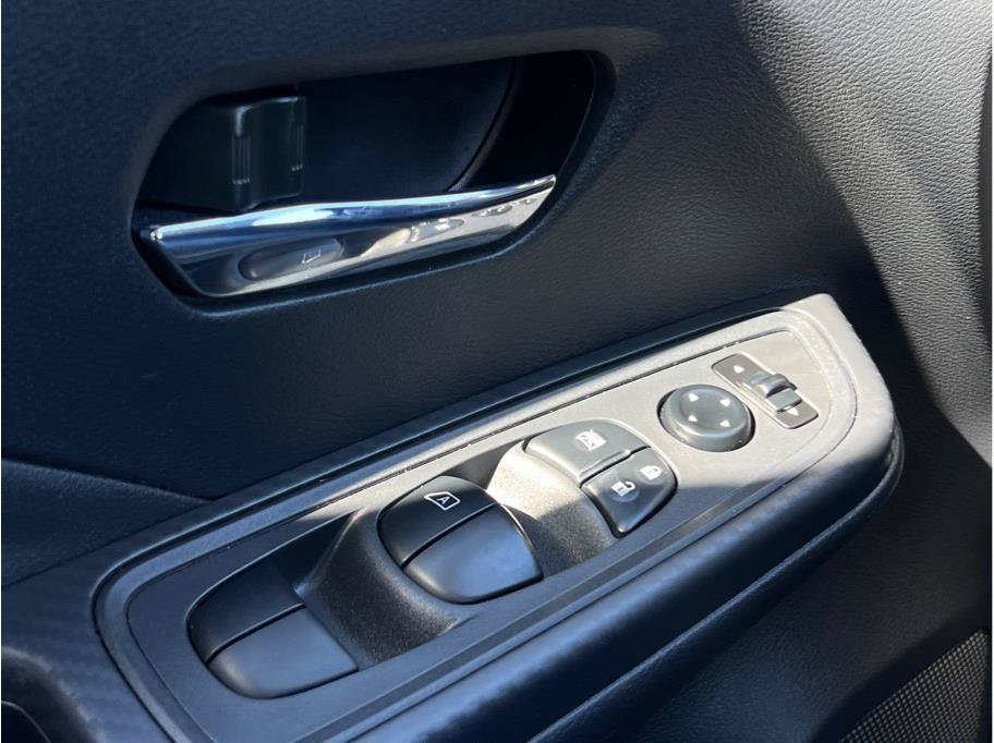 Certified 2025 Nissan Versa SV FWD image 17