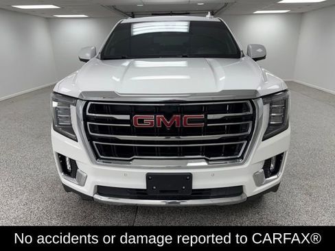 Used 2021 GMC Yukon XL SLT image 2