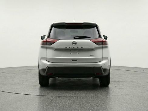 Used 2025 Nissan Rogue SV FWD image 7
