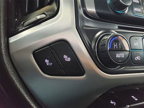 Used 2017 GMC Sierra 1500 SLE w/ SLE Value Package image 23