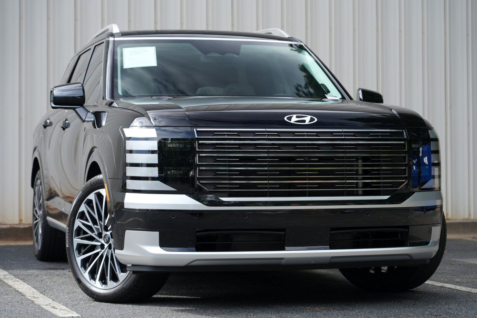 Used 2026 Hyundai Palisade Calligraphy FWD image 4