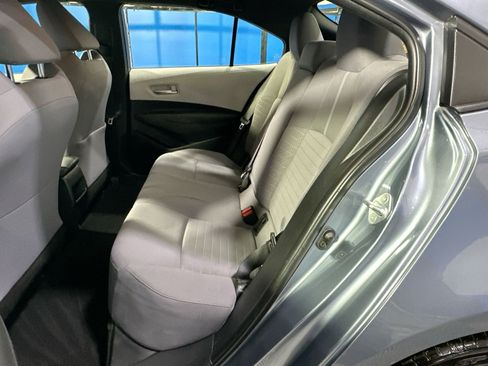 Used 2020 Toyota Corolla SE image 32