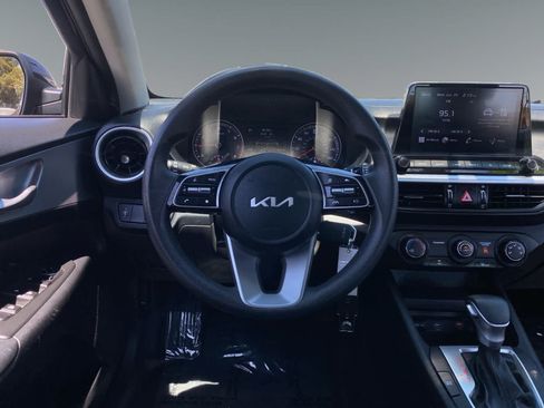 Used 2024 Kia Forte LXS FWD image 12