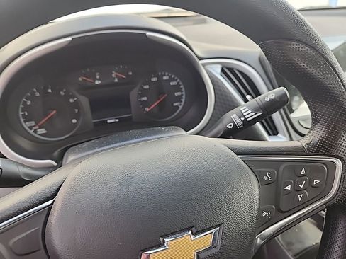 Used 2024 Chevrolet Malibu LT image 11