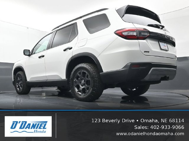 Used 2024 Honda Pilot TrailSport image 22