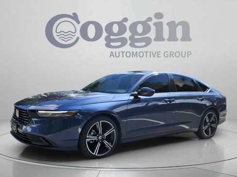 Certified 2026 Honda Accord SE image 2