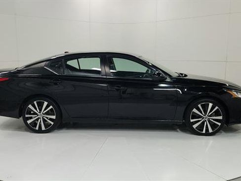 Used 2021 Nissan Altima 2.5 SR image 8