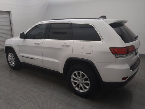 Used 2022 Jeep Grand Cherokee Laredo E RWD image 3