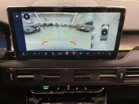 New 2026 Lincoln Corsair Premiere image 15