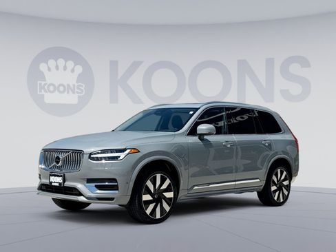 Certified 2024 Volvo XC90 T8 Plus w/ Protection Package Premier AWD/4WD image 1