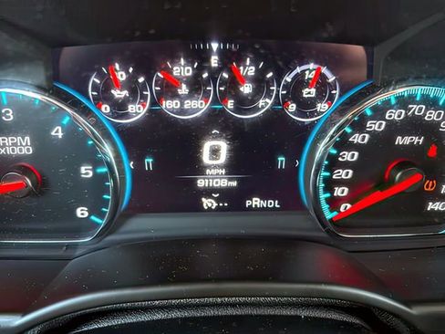 Used 2017 Chevrolet Tahoe Premier image 32