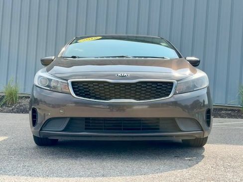 Used 2018 Kia Forte LX FWD image 3