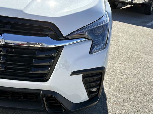 Certified 2025 Subaru Ascent Limited w/ Popular Package #1 image 10