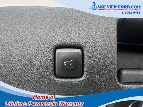 Used 2022 Ford Escape SE w/ Convenience Package image 8