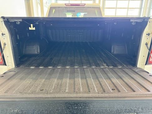 Certified 2024 GMC Sierra 1500 Elevation AWD/4WD image 38