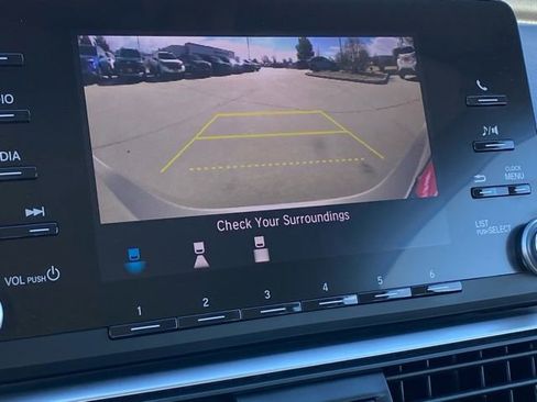 Used 2019 Honda Accord Hybrid image 21