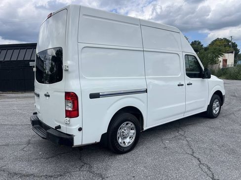 Used 2017 Nissan NV 2500 SV w/ Technology Package RWD image 5