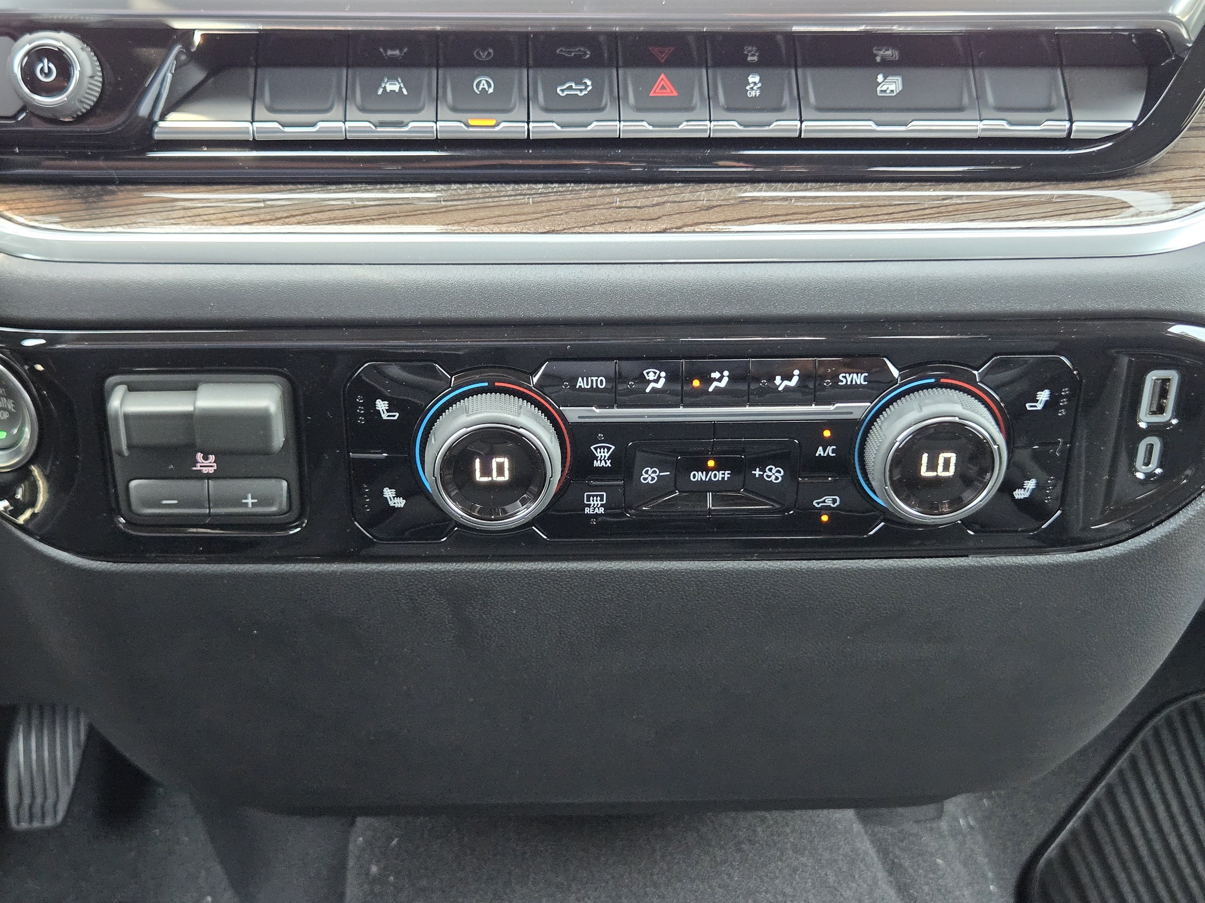 New 2026 Chevrolet Silverado 1500 RST RWD image 13