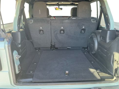 Used 2023 Jeep Wrangler Unlimited Rubicon image 23