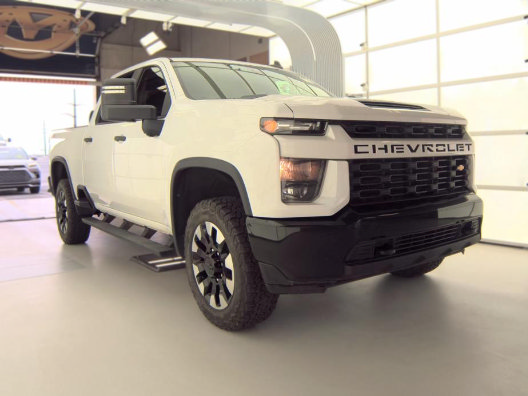 Used 2020 Chevrolet Silverado 2500 Custom w/ Custom Value Package AWD/4WD image 2