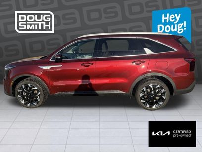 Certified 2025 Kia Sorento EX w/ Panoramic Sunroof Package