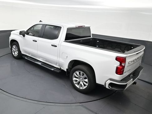 Used 2021 Chevrolet Silverado 1500 Custom w/ Custom Max Trailering Package AWD/4WD image 13