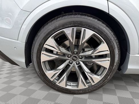 New 2026 Audi Q8 Premium Plus AWD/4WD image 10