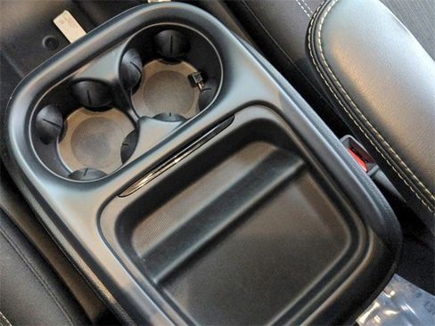 Used 2021 Chrysler Pacifica Touring w/ S Appearance Package image 30