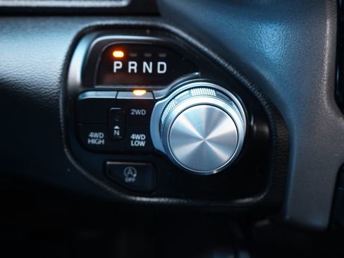 Used 2024 RAM 1500 Laramie AWD/4WD image 37