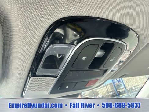 Used 2024 Hyundai Tucson Limited AWD/4WD image 28