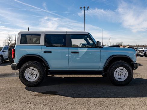 New 2025 Ford Bronco Heritage Edition AWD/4WD image 11