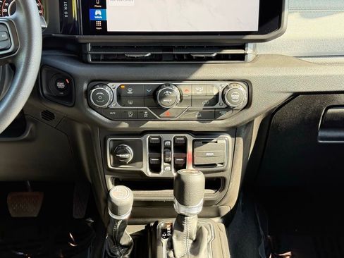 New 2026 Jeep Wrangler Sport AWD/4WD image 20