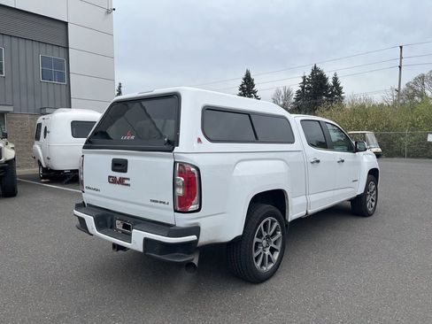 Used 2019 GMC Canyon Denali image 3