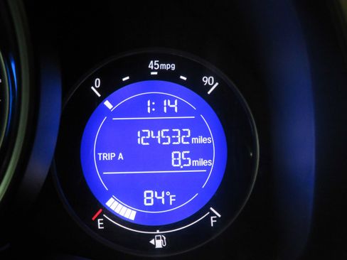 Used 2015 Honda Fit EX image 34